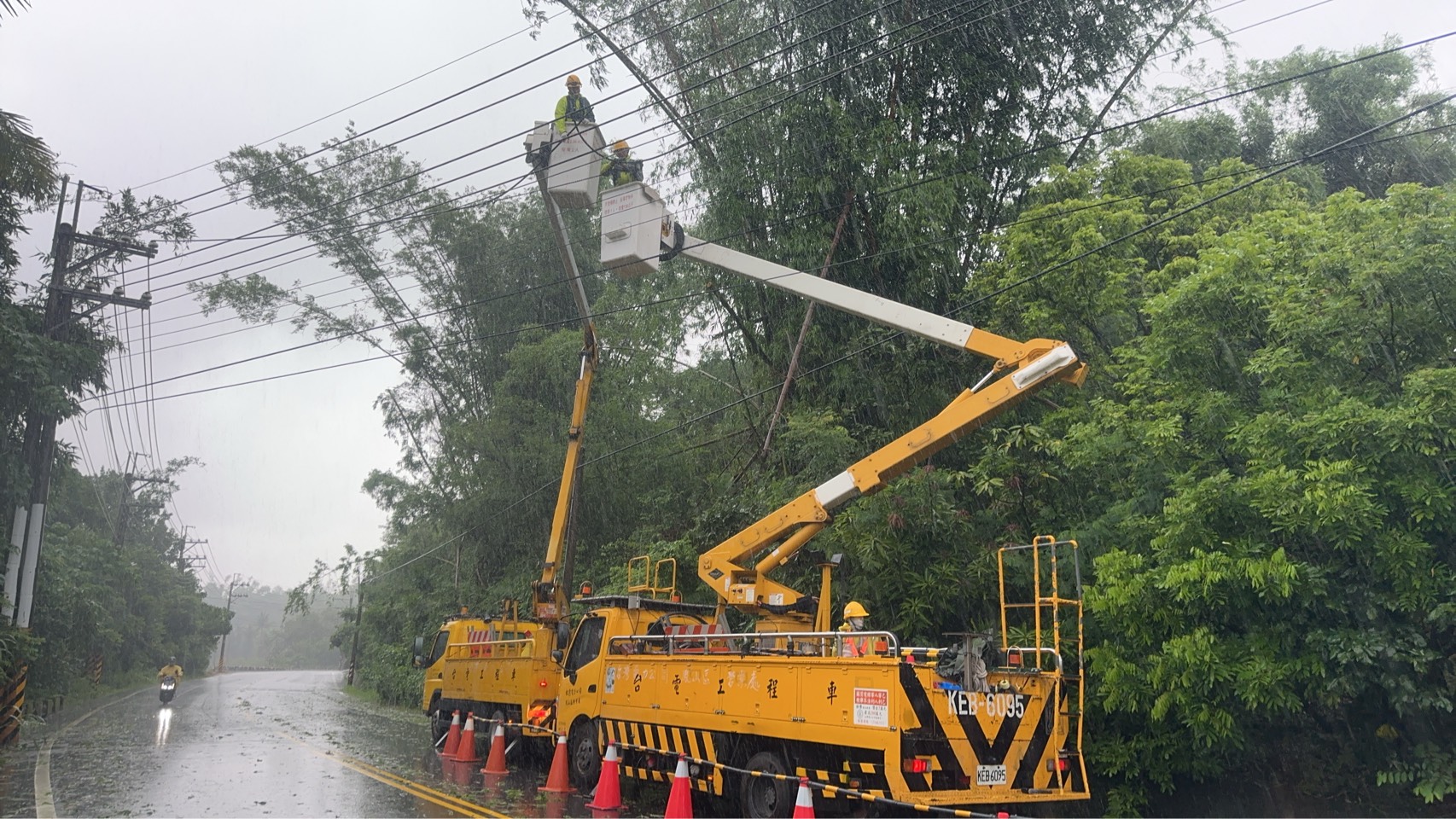 ”台電人員安排人員進駐那瑪夏地區”