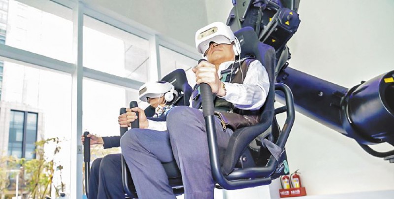 VR六軸機器人。