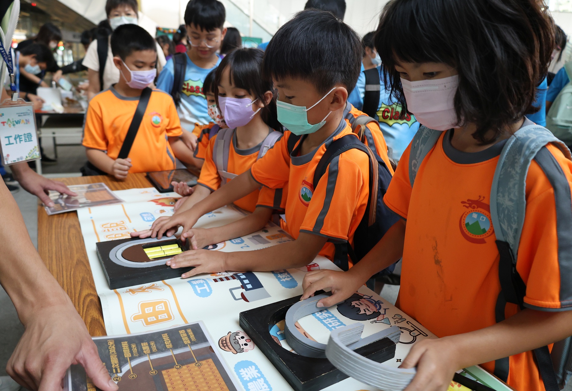 高放、低放、除役、乾貯、中期暫存